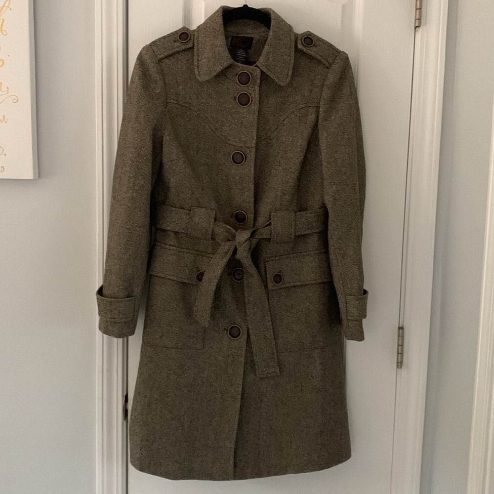 Via button-up wool pea coat tan brown size S tie waist midi classic elegant